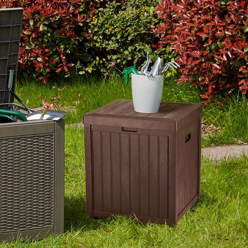 Vandue Corporation 51 Gallons Gallon Water Resistant Resin Deck Box