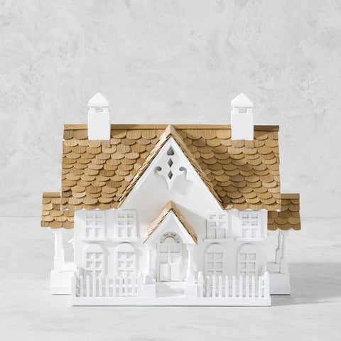 Wrension Birdhouse in White